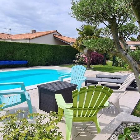 2 logements séparés indépendants jusqu'à 5 personnes, piscine chauffée à 3 min du Puy du Fou Les Épesses Esterno foto
